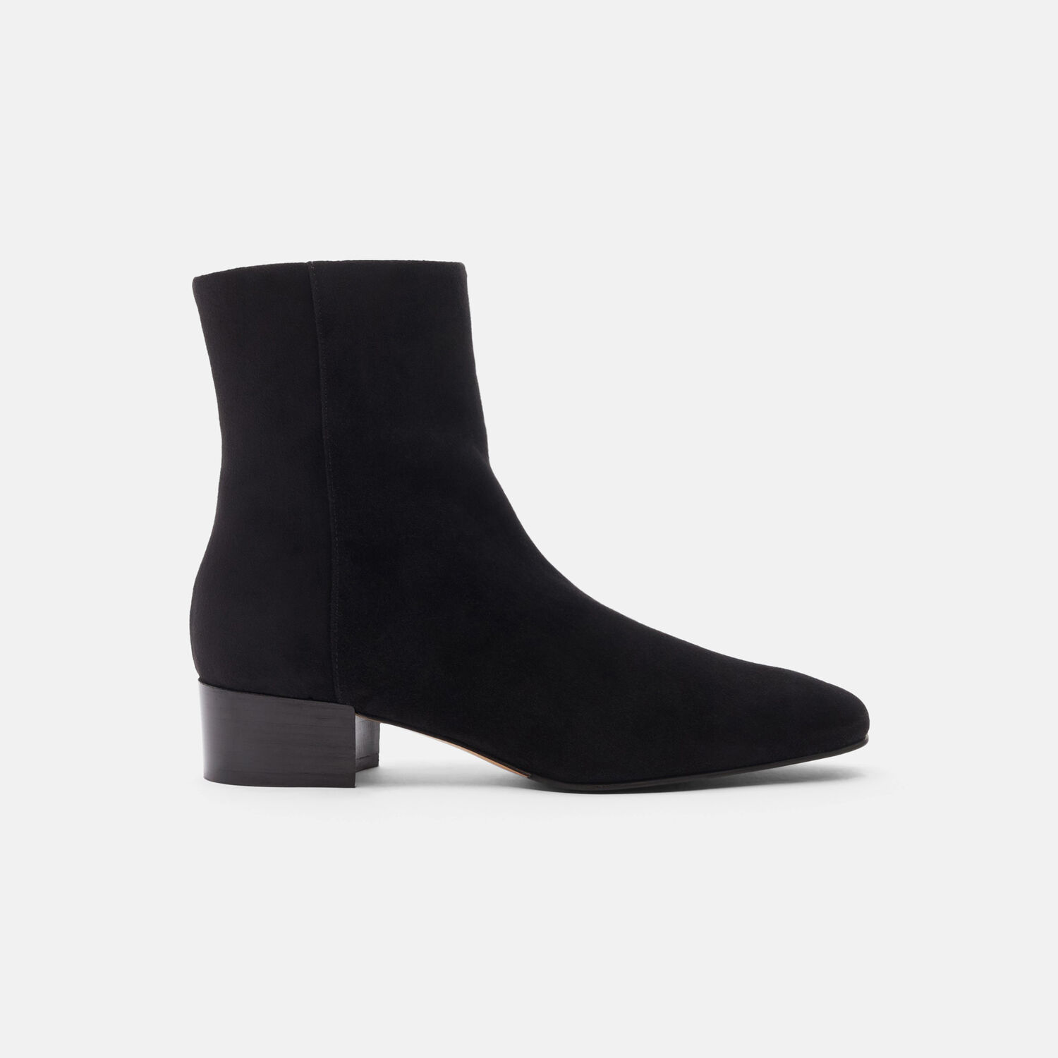 Shop Scarosso Ambra Nera Scamosciata In Black - Suede