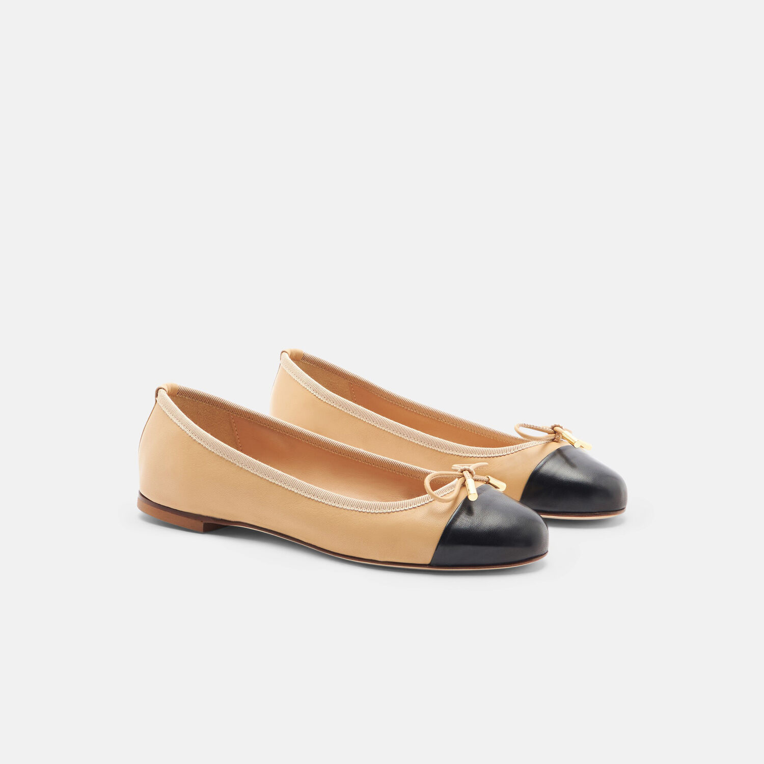 Scarosso Contrasting-toecap Leather Ballerina Shoes In Beige