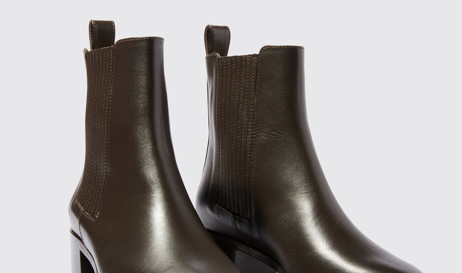Shop Scarosso Olivia Marrone - Woman Chelsea Boots Brown In Brown - Calf