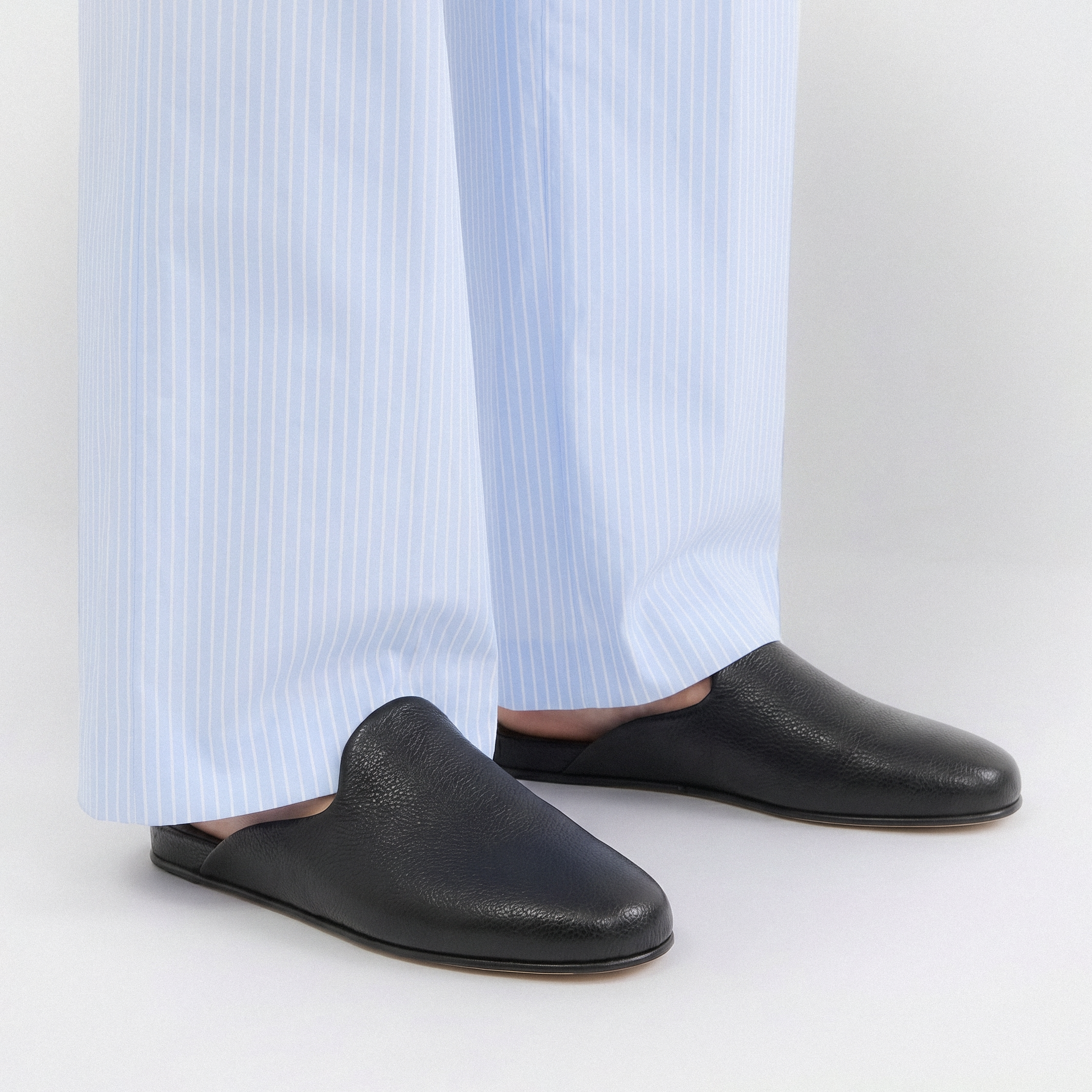 Atlas Travel Slipper Black Scarosso: Black - Calf ATLASSLIP