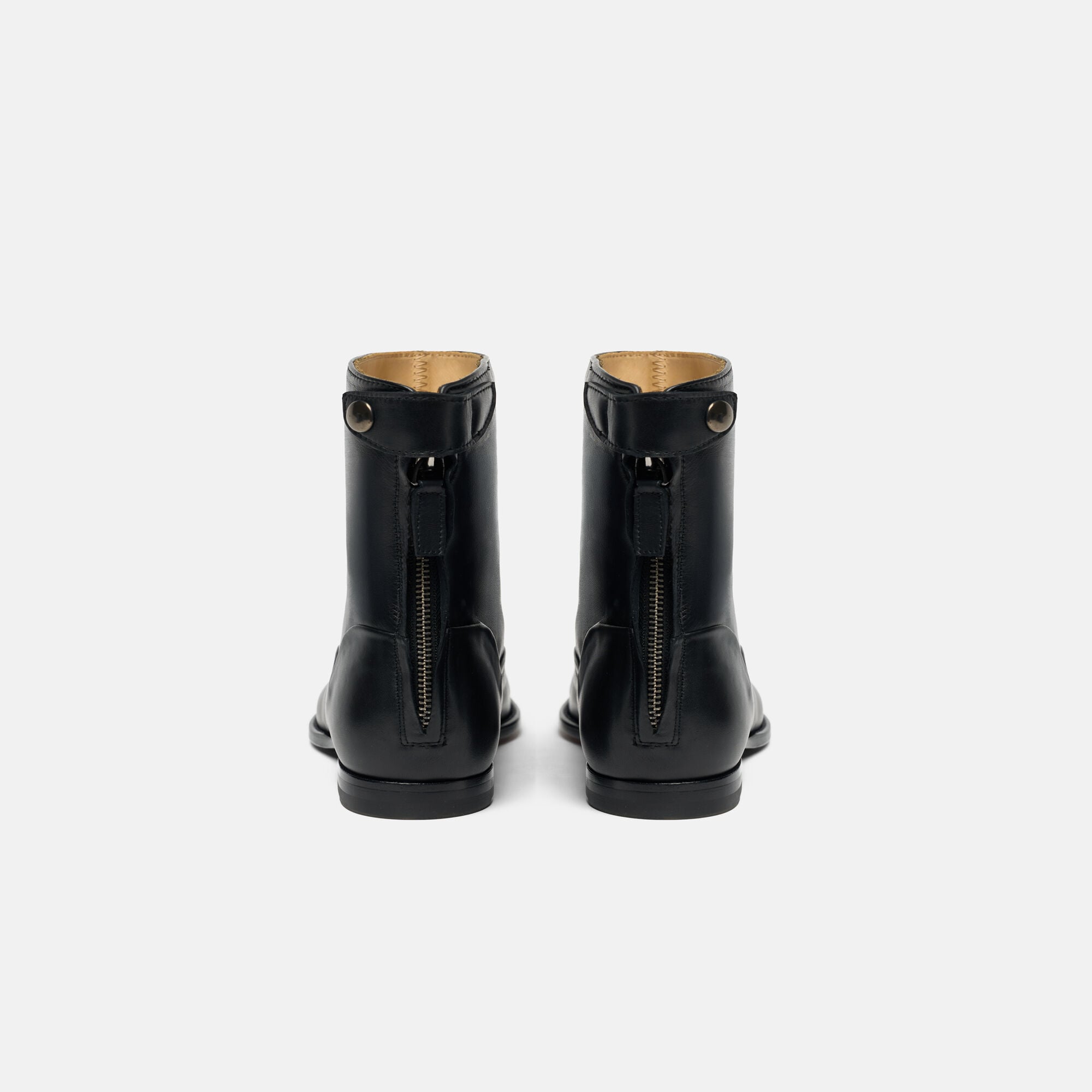 Basil Black Scarosso: Black - Calf Basil Black Scarosso: Black - Calf BASILBOOT