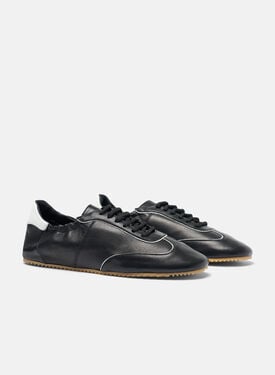 Riley Black Scarosso: Black – Calf RILEYSNEA