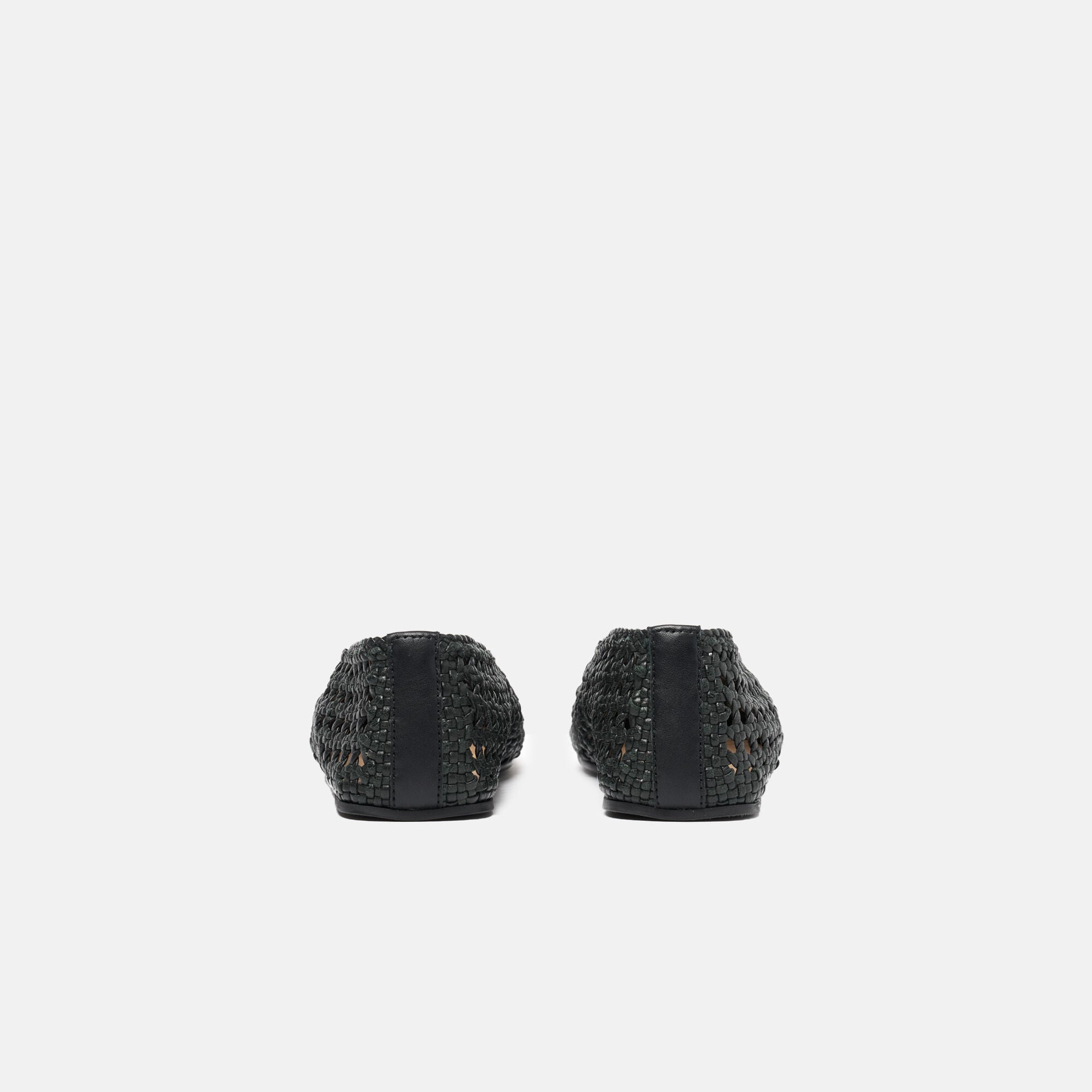 Ella Black Scarosso: Black - Calf Ella Black Scarosso: Black - Calf ELLABALL