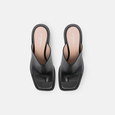 Scarosso Gwen Nera Nero - Vitello GWENSAND