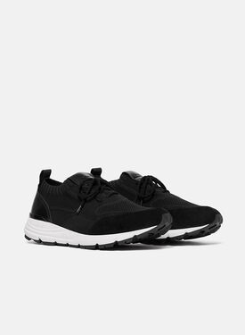 Robbie Black Scarosso: Black - Knit ROBBIESNEA