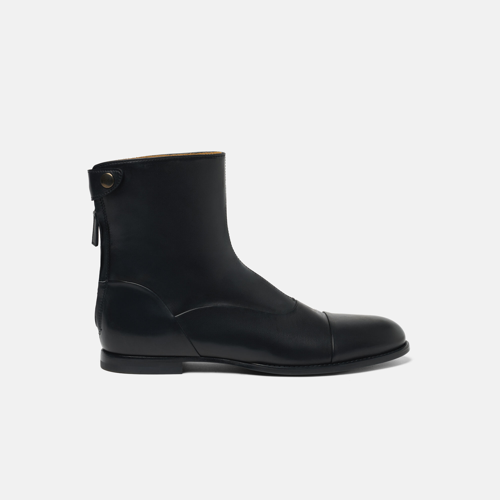 Basil Black Scarosso: Black - Calf Basil Black Scarosso: Black - Calf BASILBOOT