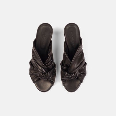 Kiki Chocolate Scarosso: Chocolate - Calf KIKISAND