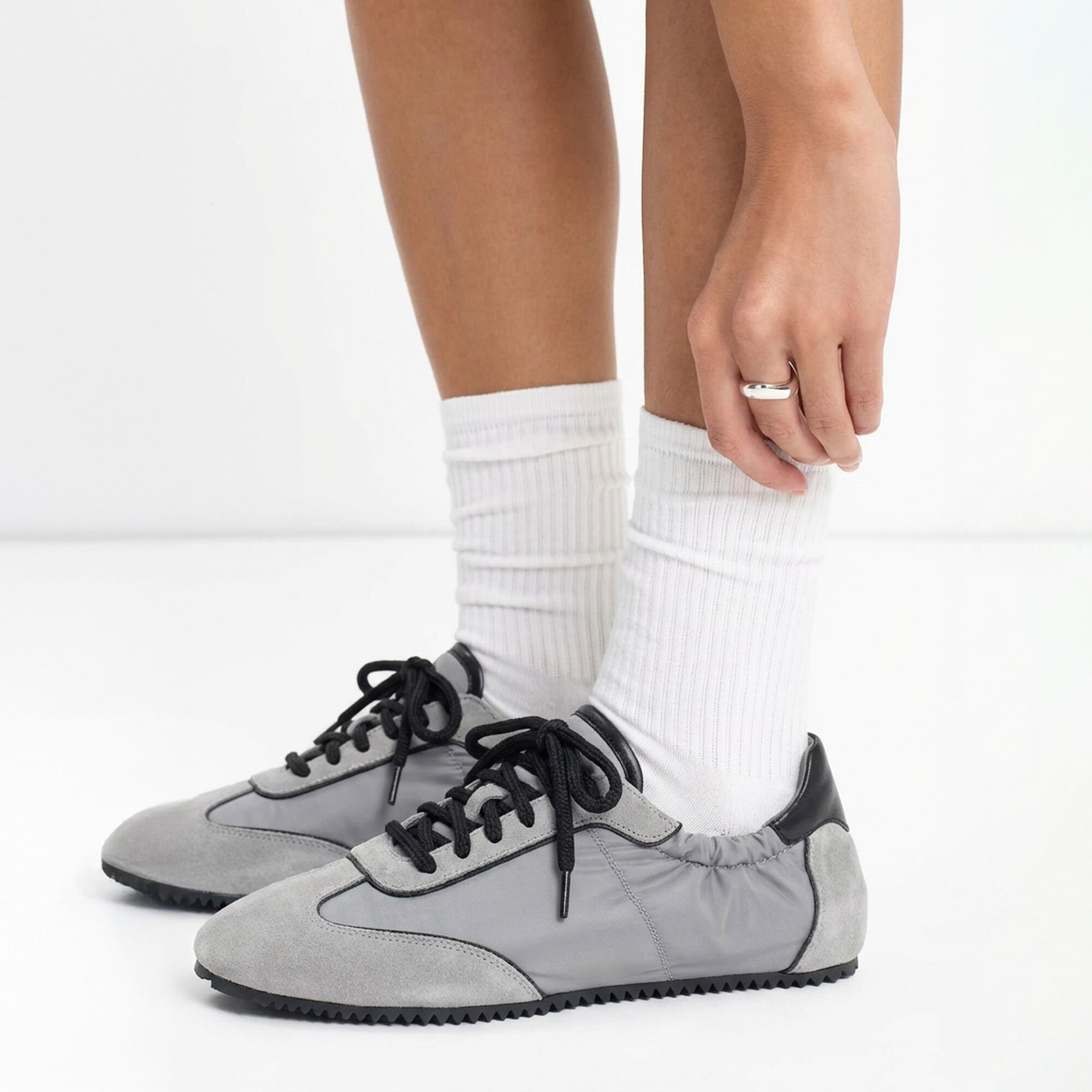 Riley Nylon Gris Scarosso: Gris – Nylon RILEYSNEA