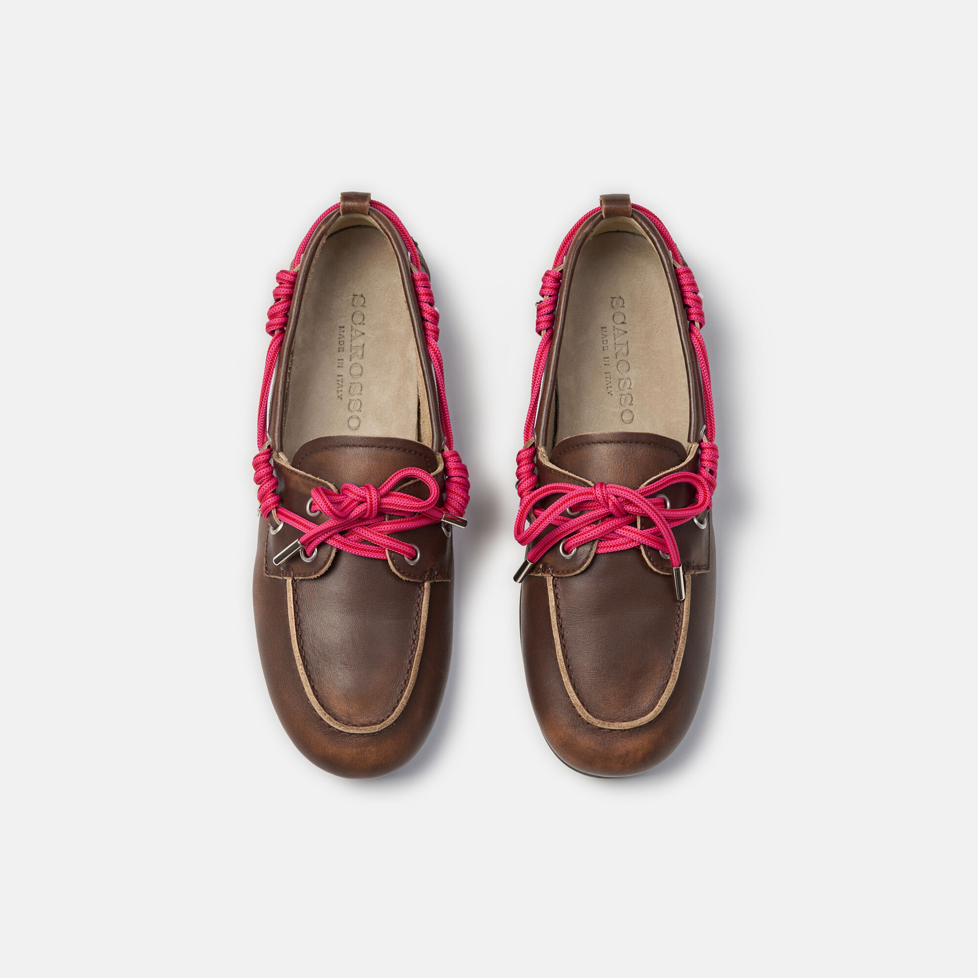 Avery Brown Charm Scarosso: Brown - Calf AVERYBOAT