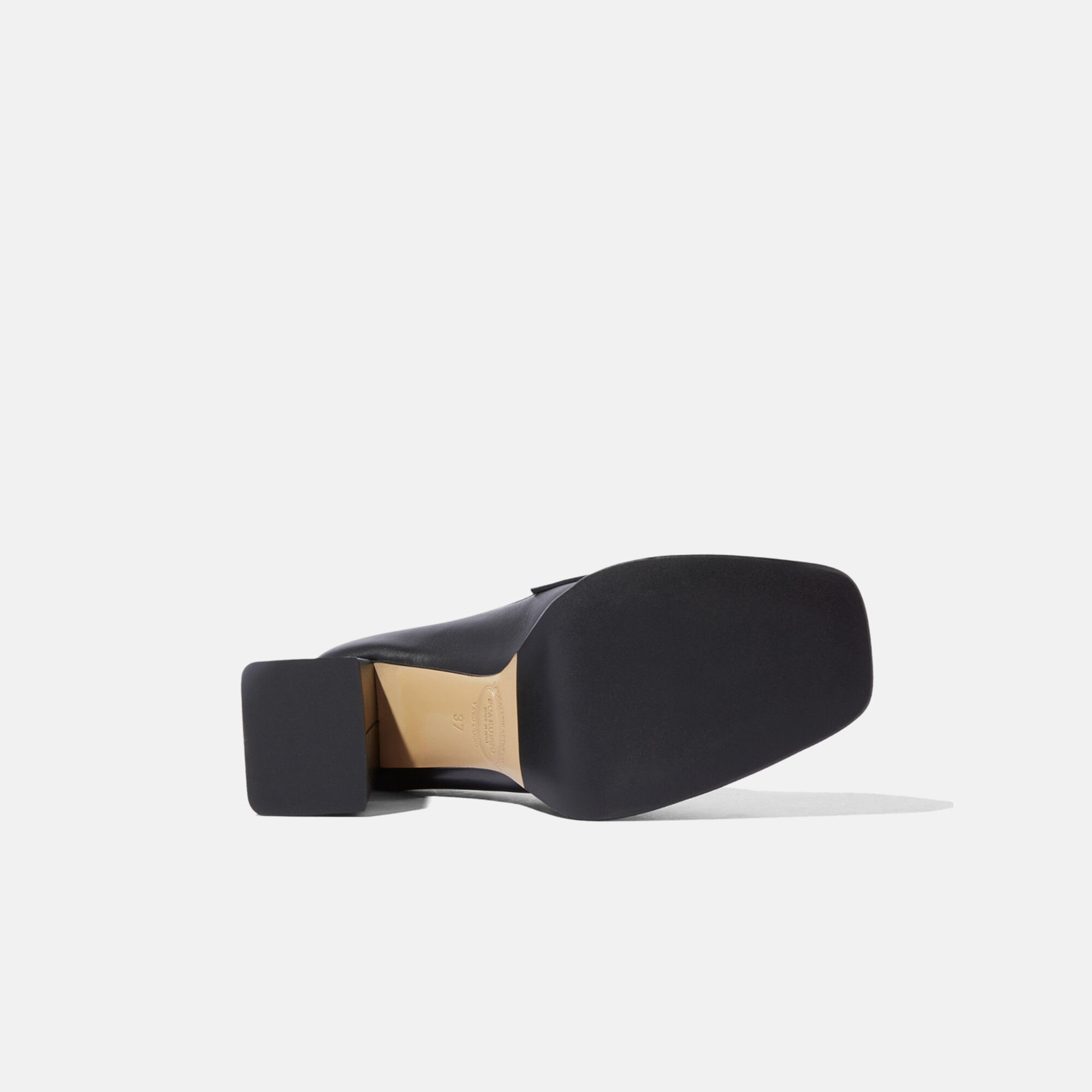 Scarosso Sasha Noir Noir - Veau SASHAPUMP