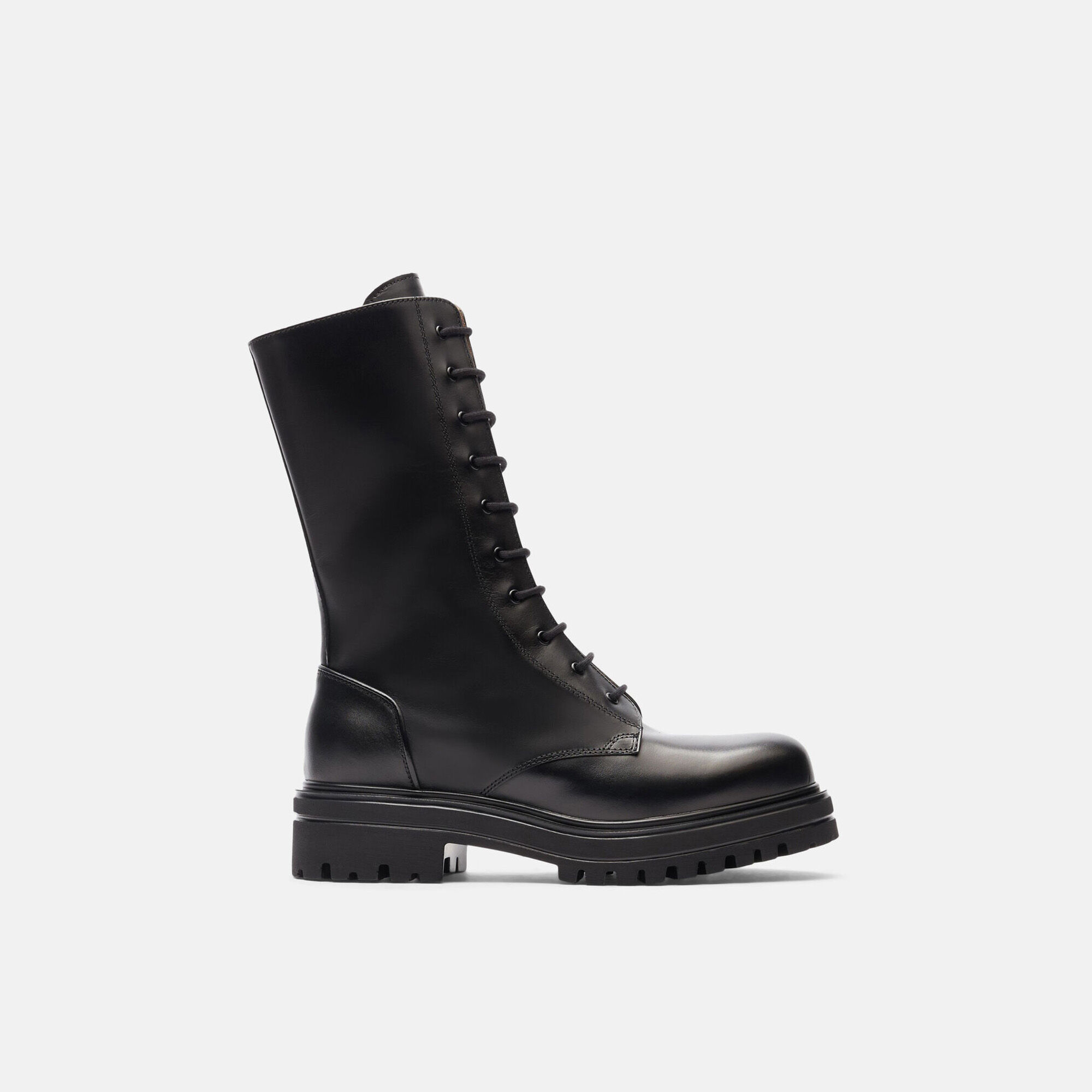 Cara Black Boots for Women Scarosso