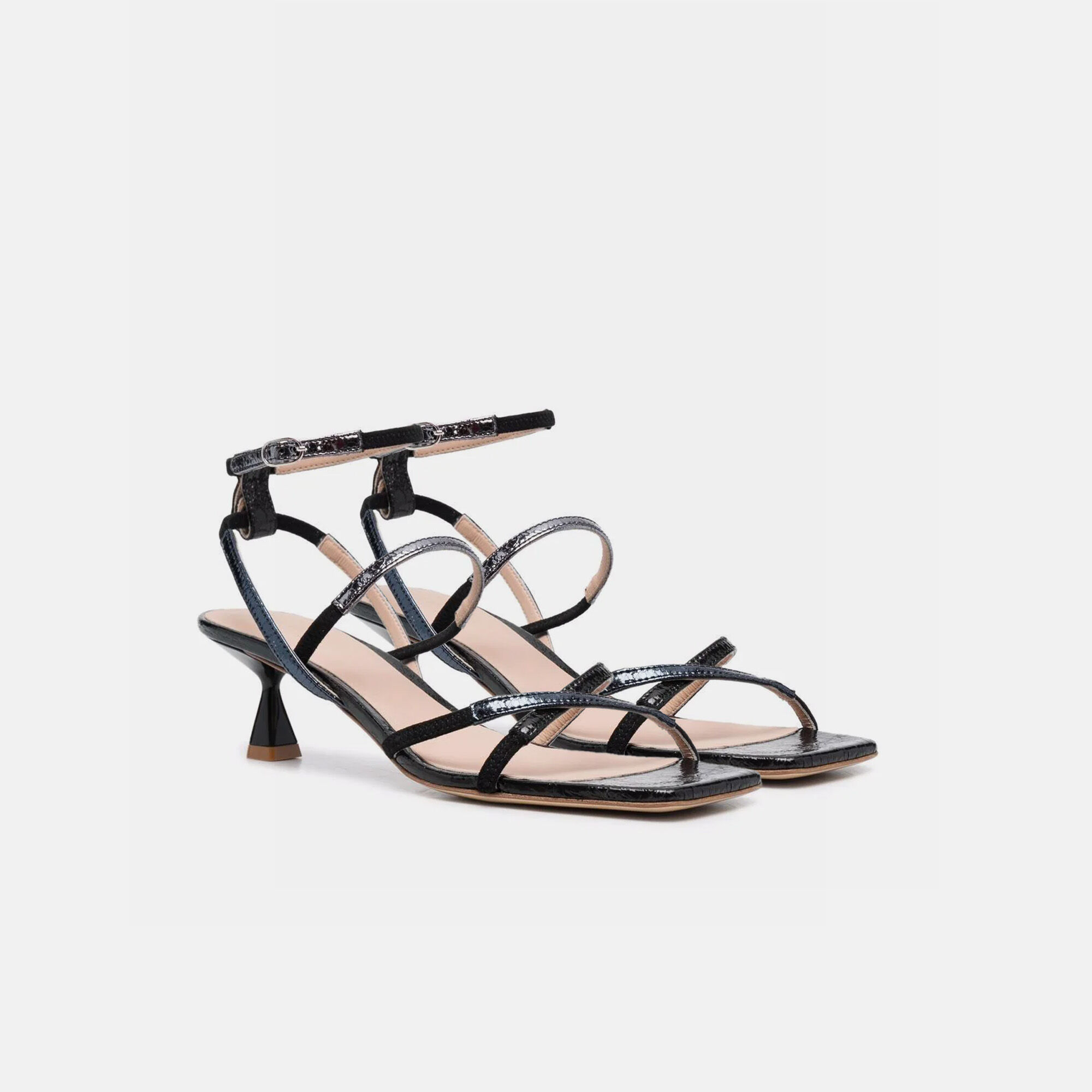 Scarosso Sally Black Metallic Black - Metallic fabric SALLYSAND