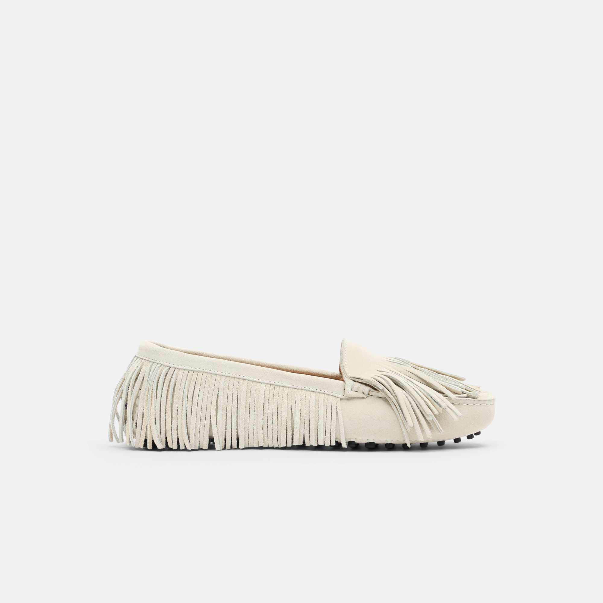 Scarosso Maya Fringed Loafers In Cream - Suede