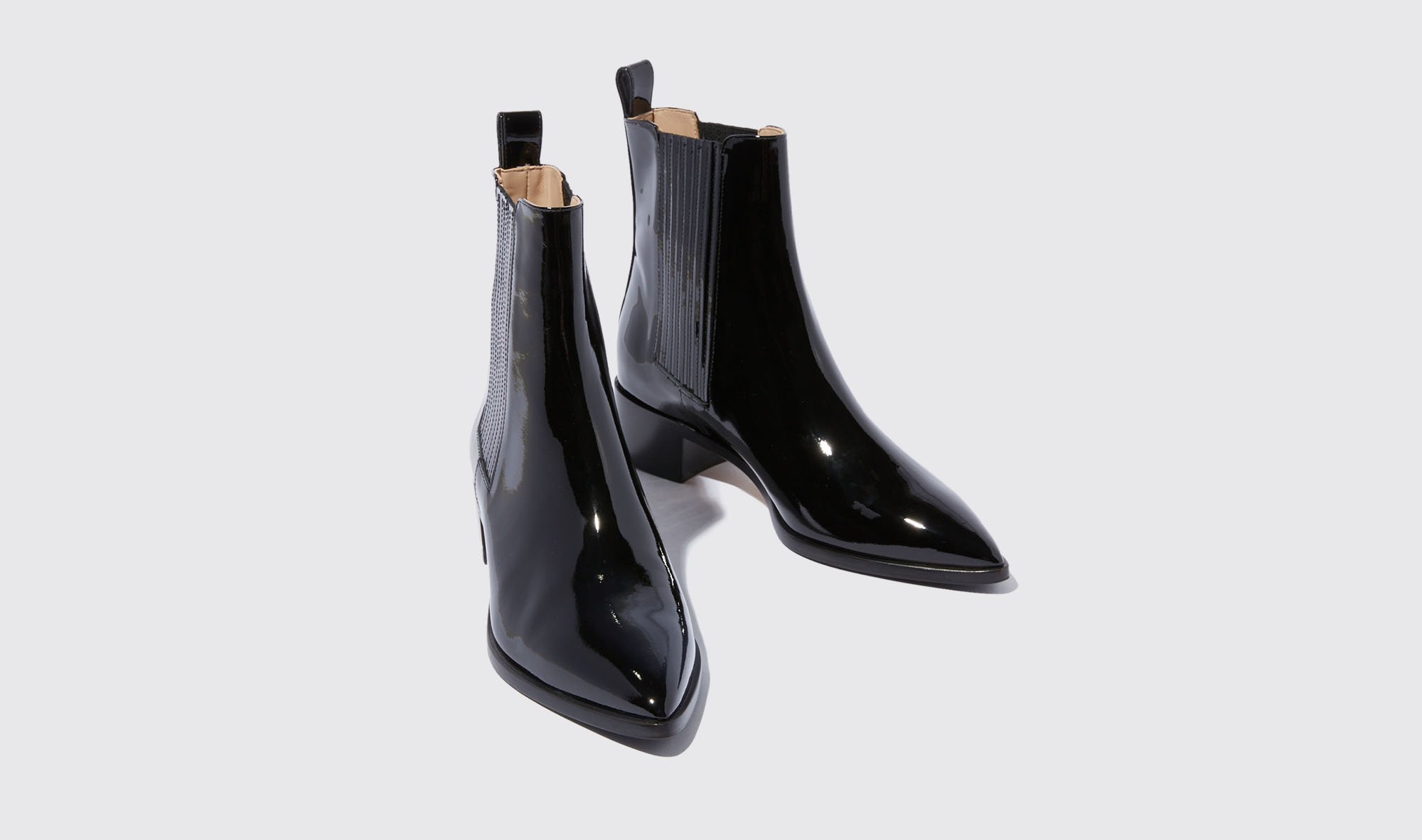 Shop Scarosso Olivia Black Patent - Woman Chelsea Boots Black In Black - Patent