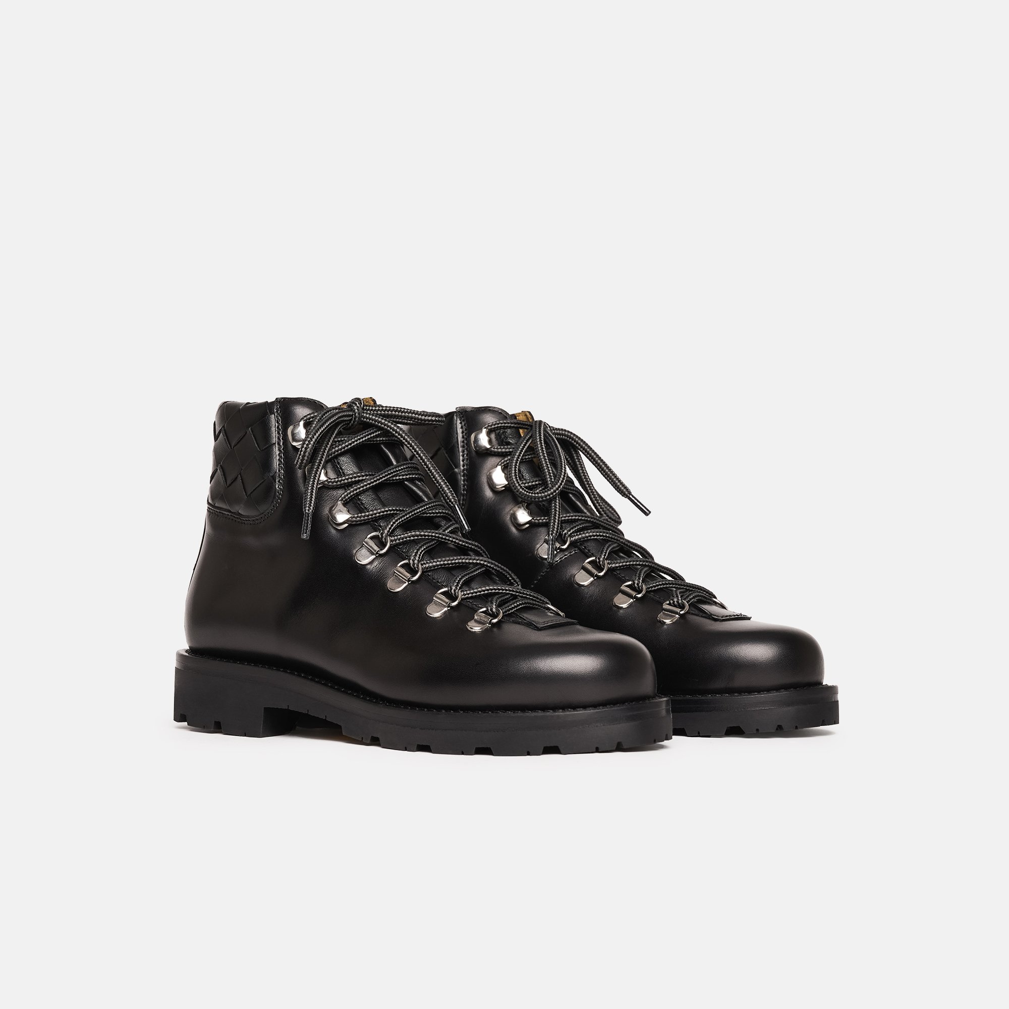 Scarosso Catherine Round-toe Lace-up Boots In Black