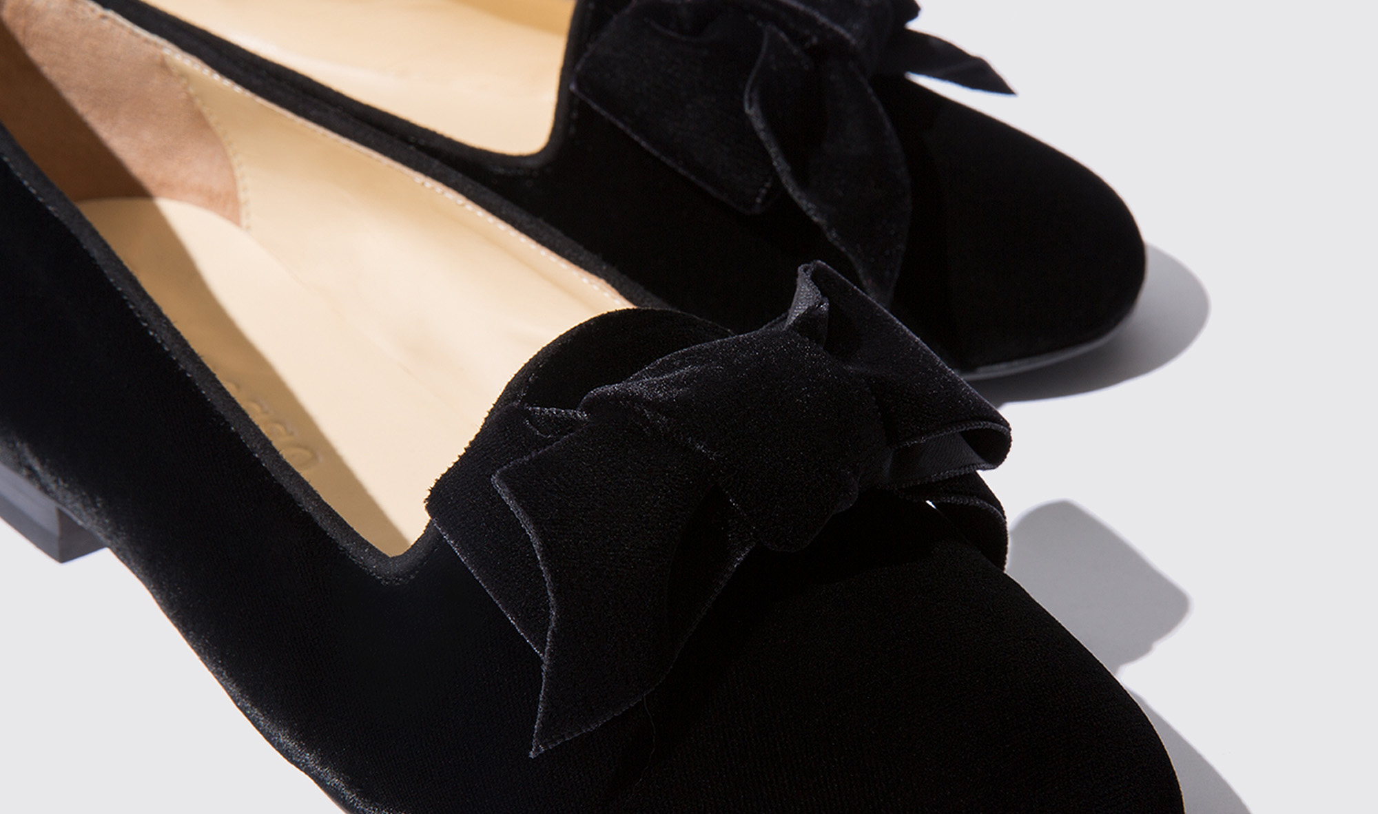 Women's Black Loafers - Antonella | Scarosso