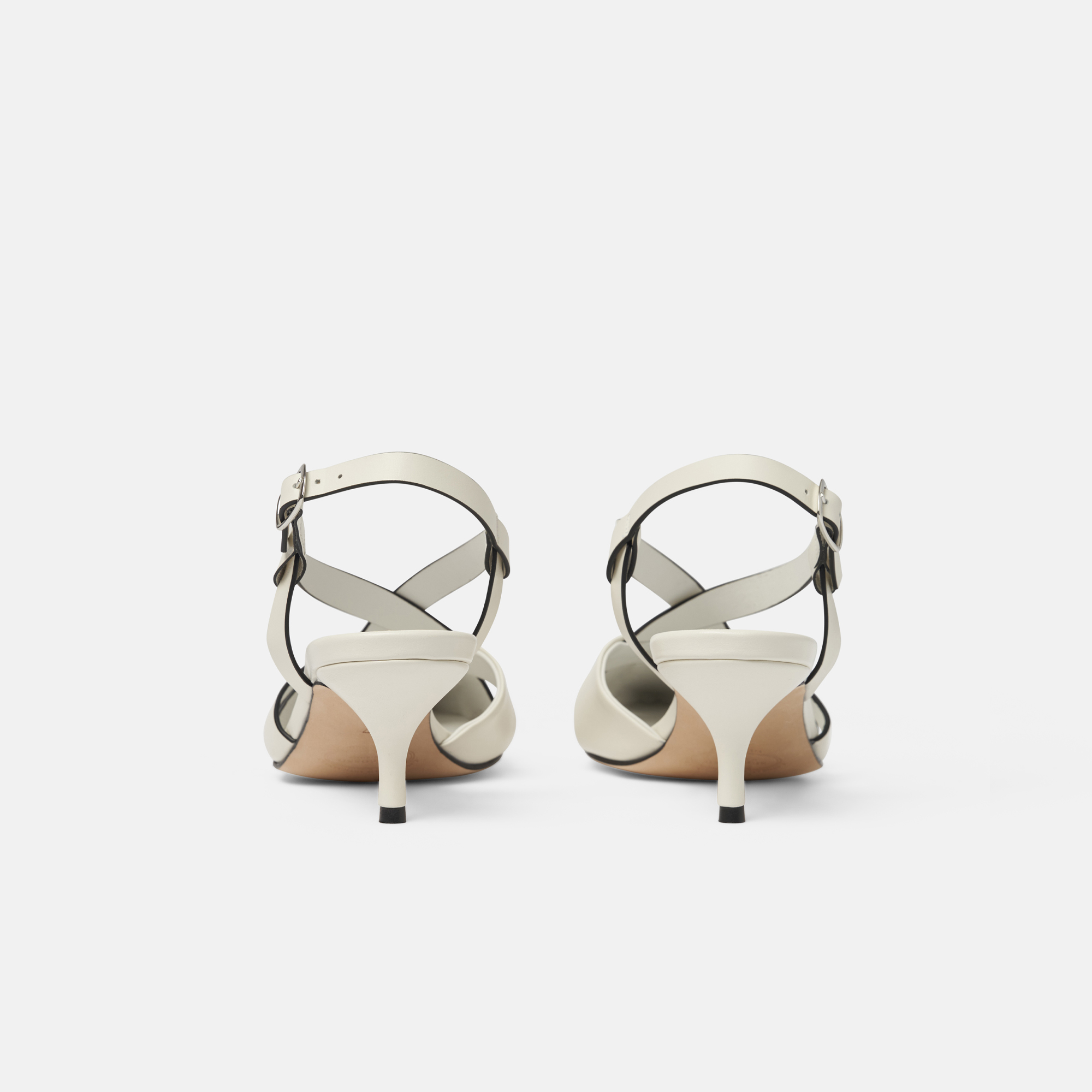 Shop Scarosso Clio Off White In Off White - Calf