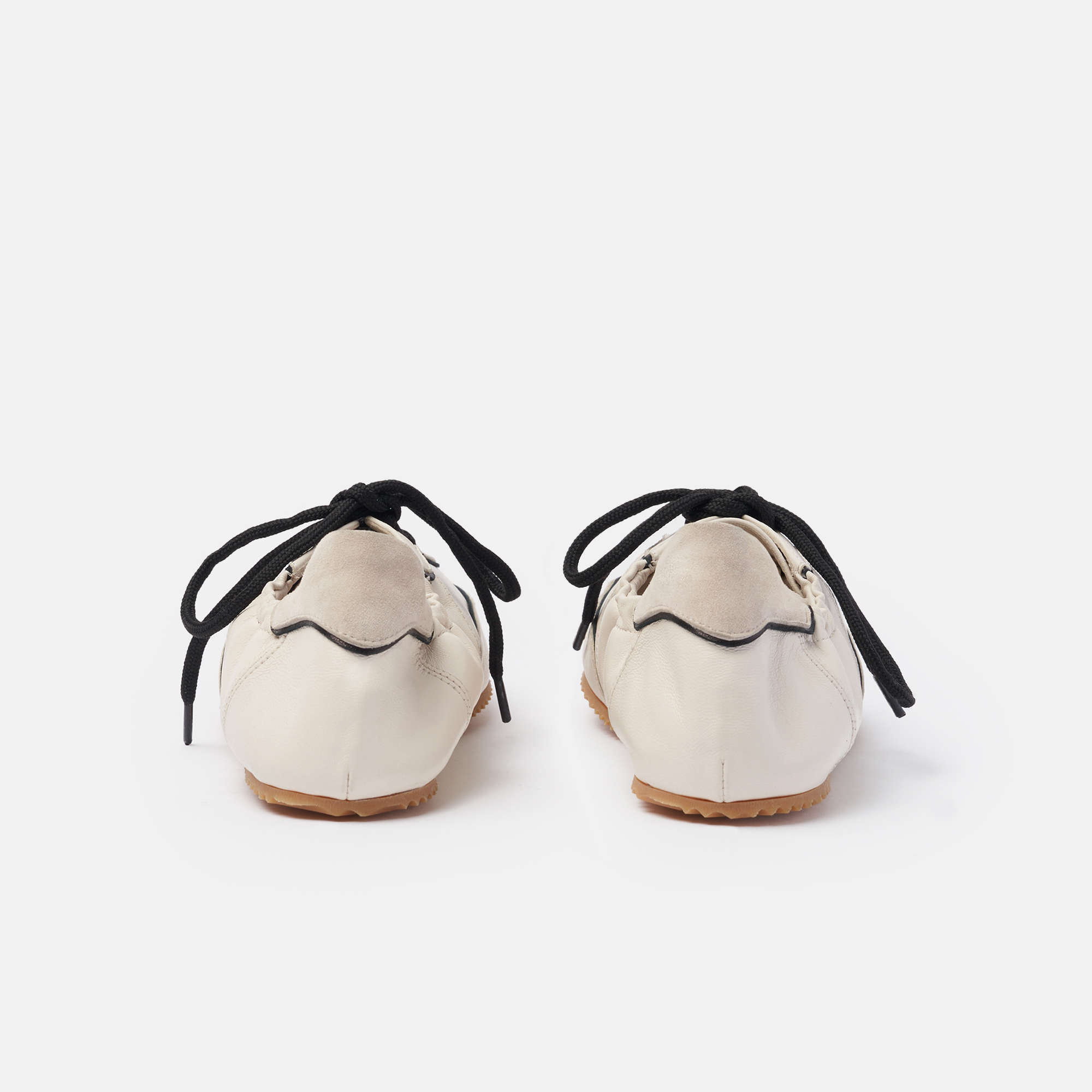 Shop Scarosso Riley Off White In Off White - Calf