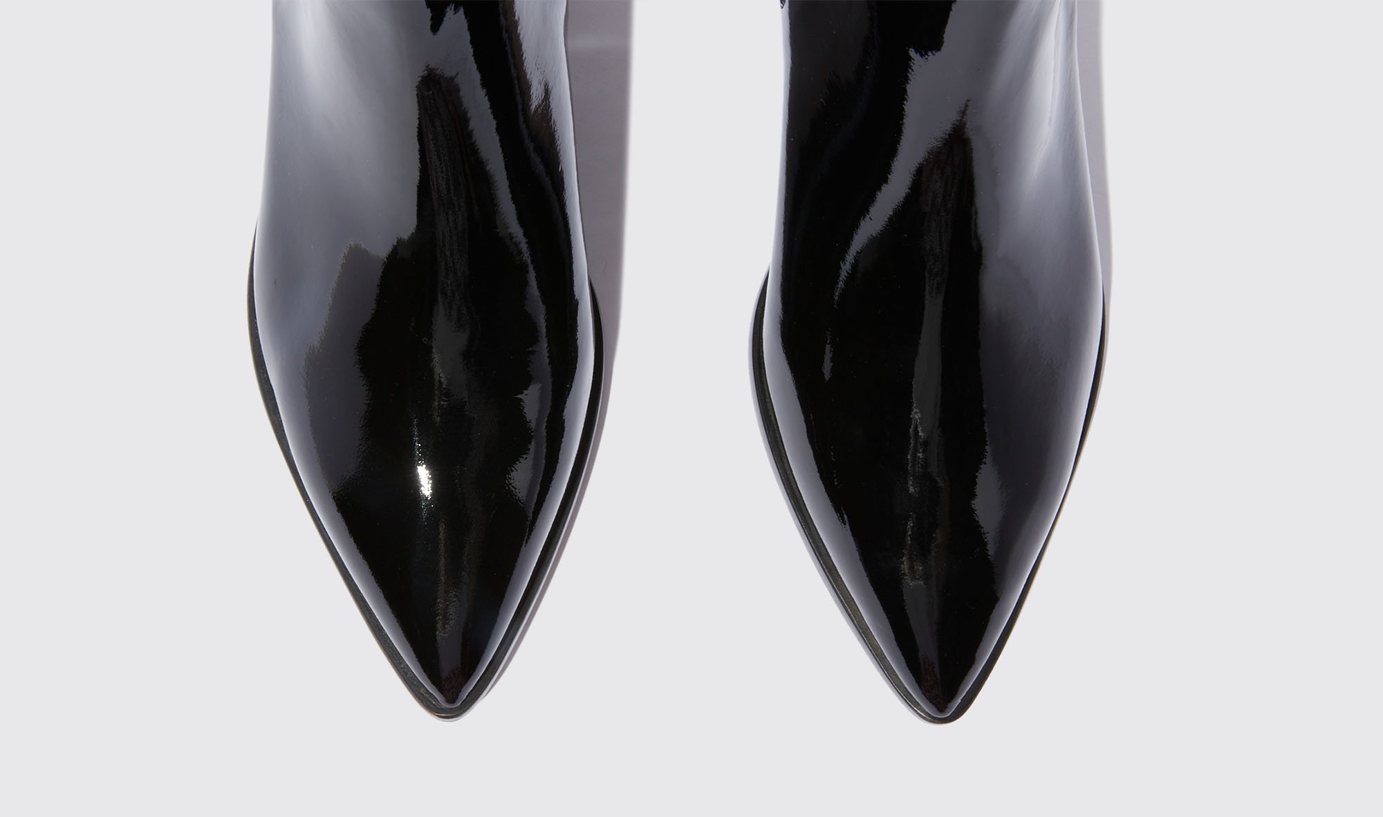Shop Scarosso Olivia Black Patent - Woman Chelsea Boots Black In Black - Patent